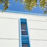 California Hotel
