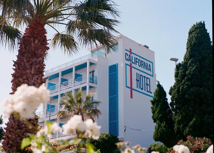 Hotel California Le Lavandou